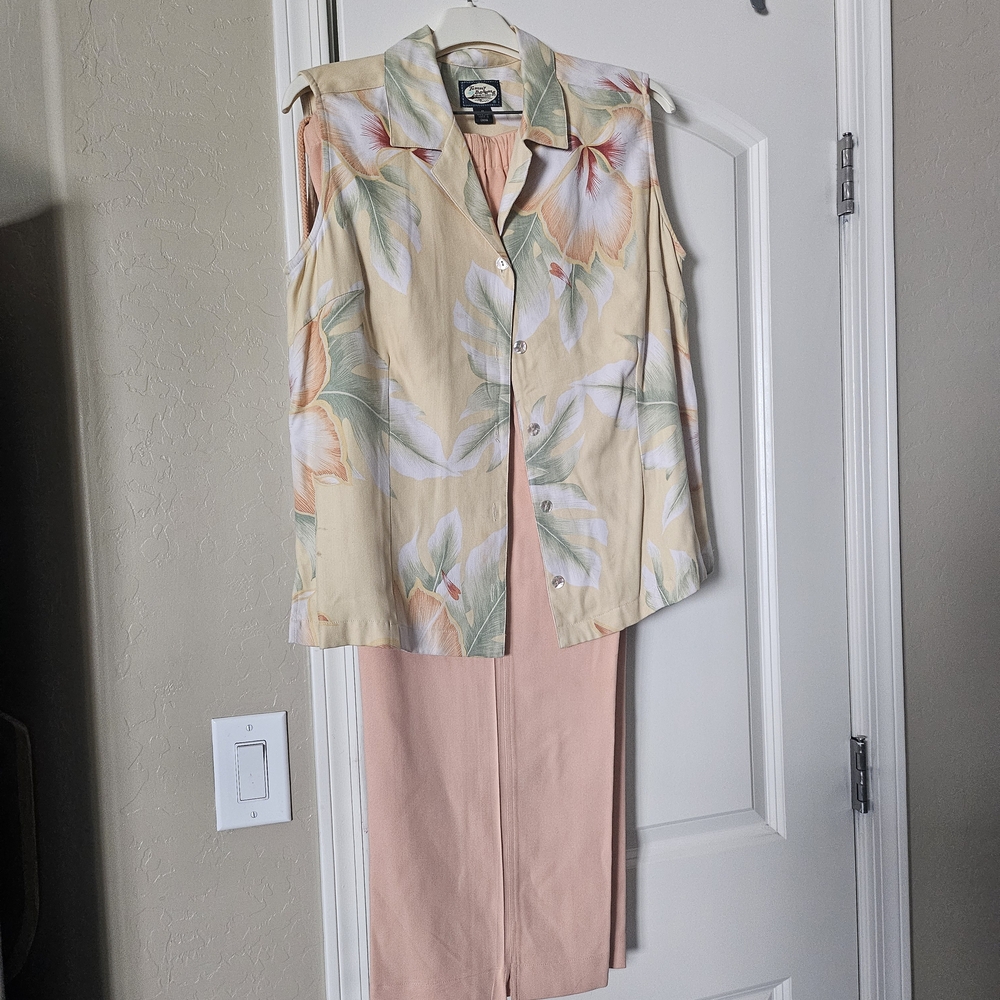 Tommy Bahama Silk Shirt in Cream, Green And Peach Silk Pants